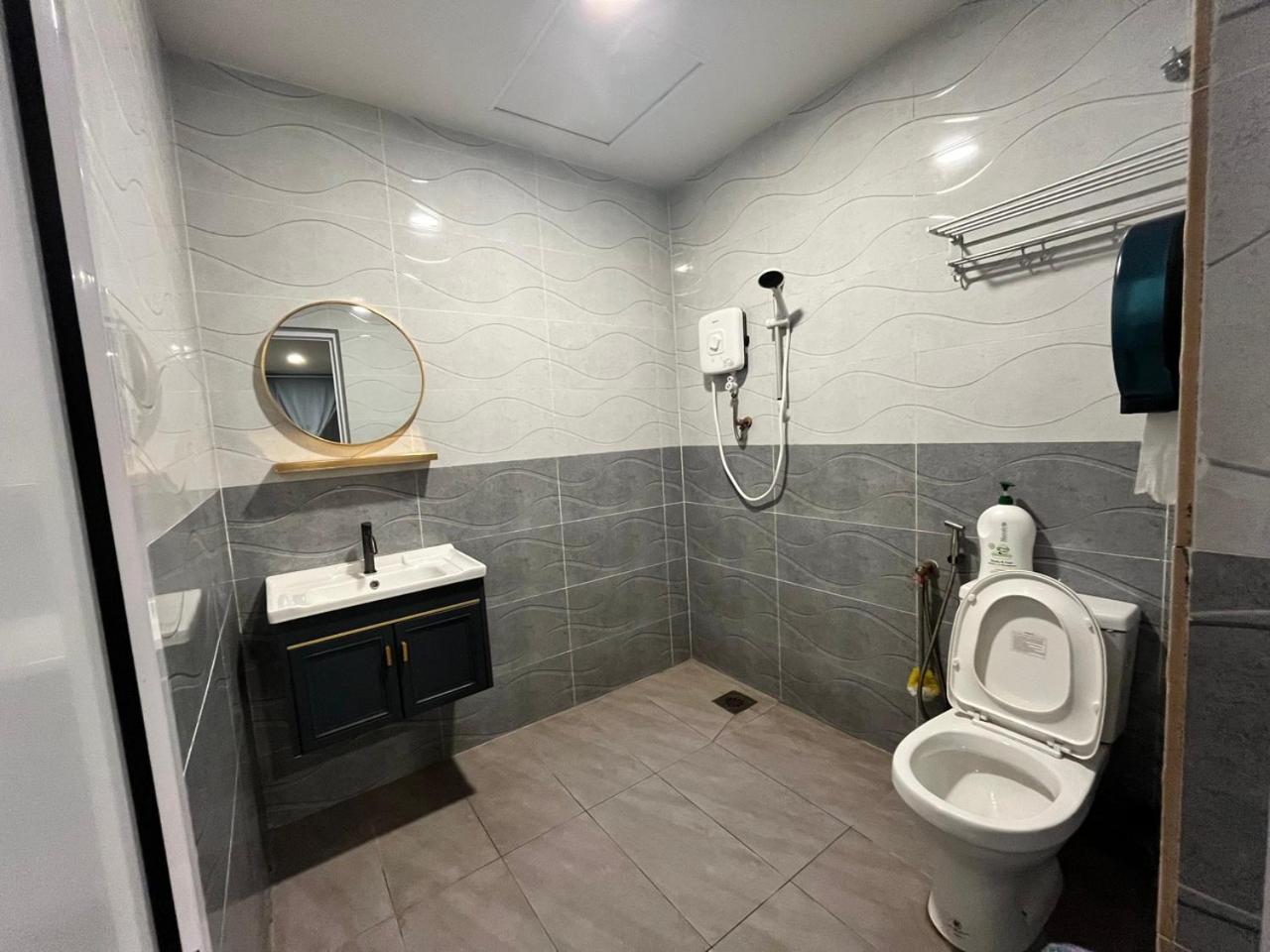 Hotel Lavie At Centrum برينشانغ المظهر الخارجي الصورة