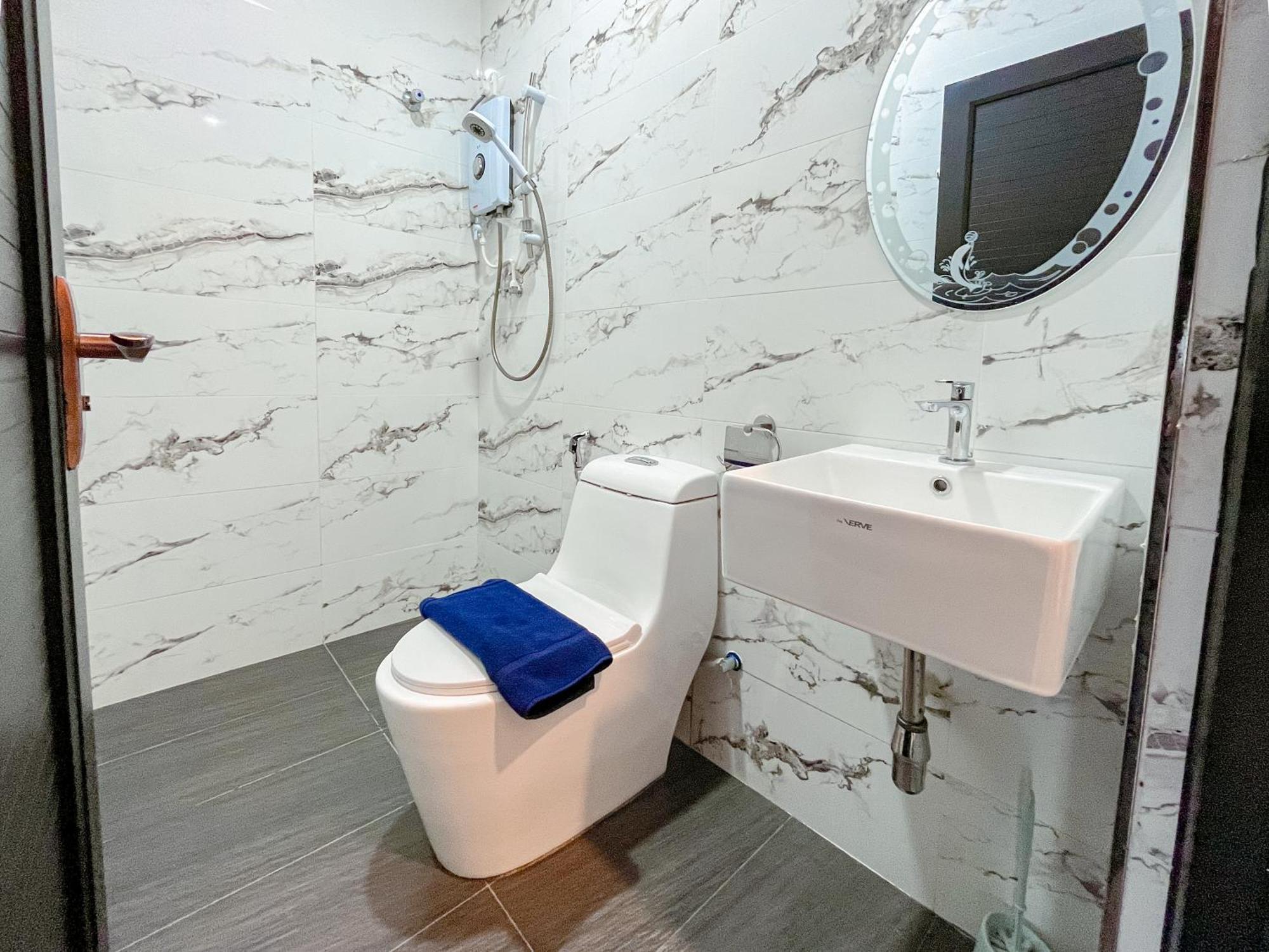 Hotel Lavie At Centrum برينشانغ المظهر الخارجي الصورة